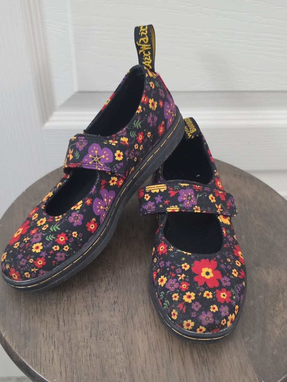 Dr. Martens | Berry Kids Floral Canvas Mary Jane Shoes in Black/Purple Size 2